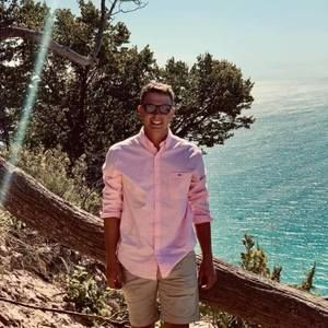 Meet your Posher, Austin